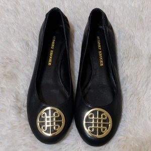 Audrey Brooke flats size 7